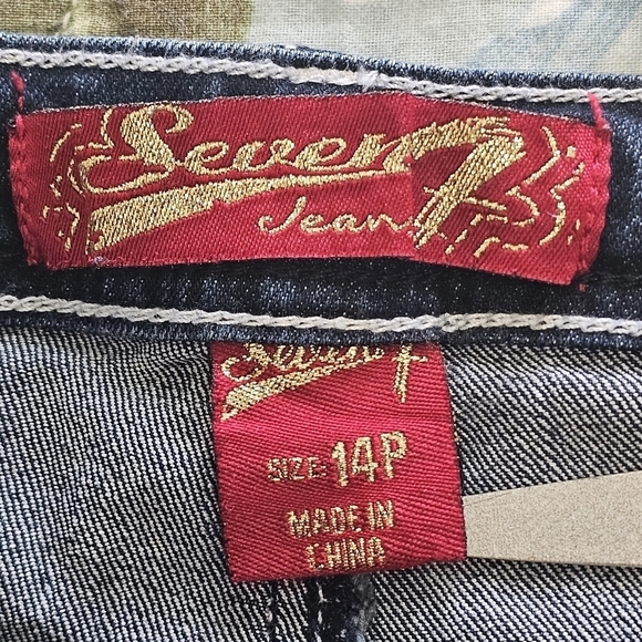 SEVEN7 EMBELLISHED BOOTCUT FLAP POCKET JEANS - Picture 7 of 10